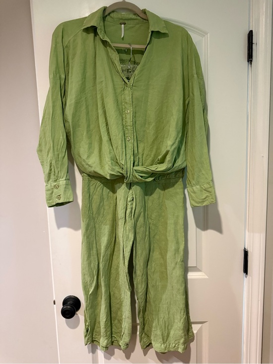 Young Fabulous & Broke Other - YFB | Light Green Button-Up Matching Set